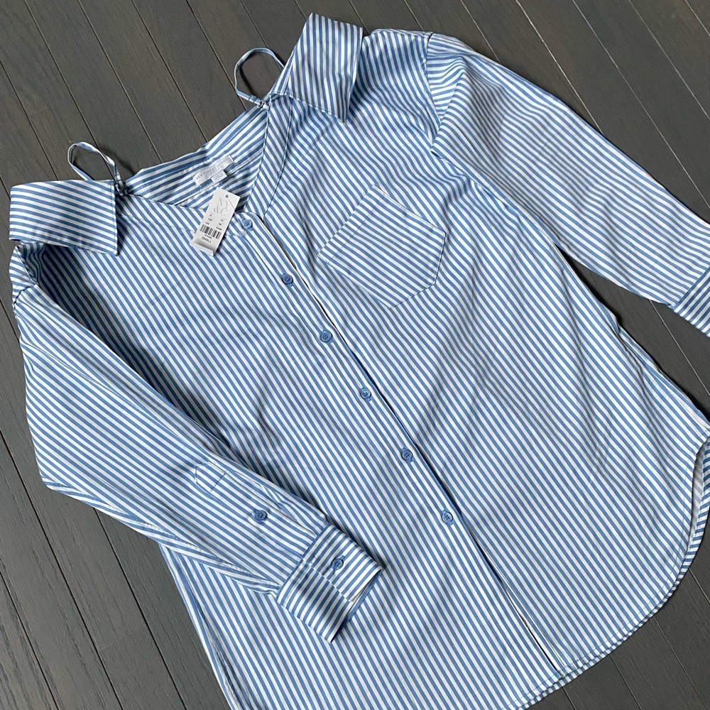 New York & Company Off the Shoulder long sleeve blouse